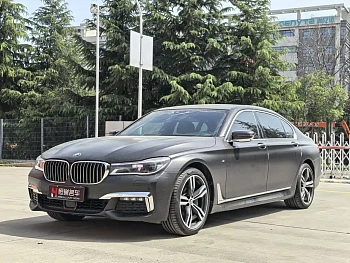 BMW 7 Series 2018 740Li xDrive Exclusive M Sports Package купить на сайте DeffCars