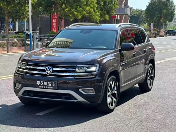 Touron 2017 380TSI four-wheel drive luxury version купить на сайте DeffCars