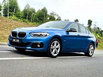 BMW 1 Series 2017 118i Design Package купить на сайте DeffCars