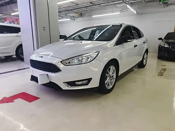 Focus 2015 hatchback EcoBoost 125 automatic super stylish model купить на сайте DeffCars