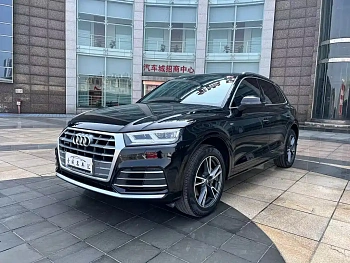 Audi Q5L 2020 model facelift 40 TFSI Rongxiang Fashion Model купить по цене 3 123 464 ₽  на сайте DeffCars