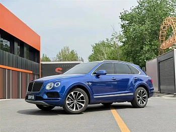 Bentayga 2018 4.0T V8 купить на сайте DeffCars
