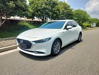 Mazda3 Angkesela 2021 1.5L automatic version купить на сайте DeffCars