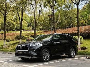 Highlander 2024 2.5L intelligent electric hybrid dual-engine four-wheel drive premium version 7 seats купить на сайте DeffCars
