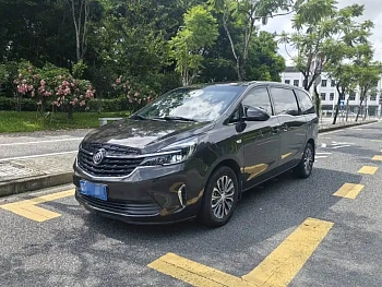 Buick GL8 2021 Onshore Business Class 652T Comfortable купить по цене 2 646 935 ₽  на сайте DeffCars