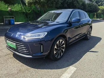 Wenjie M5 2022 model, extended-range four-wheel drive performance version купить по цене 2 452 051 ₽  на сайте DeffCars