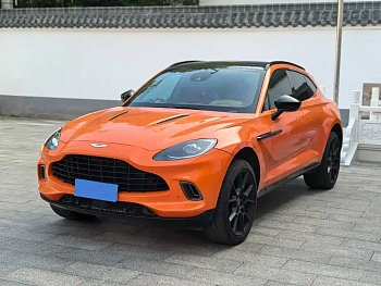 Aston Martin DBX 2022 4.0T V8 купить на сайте DeffCars
