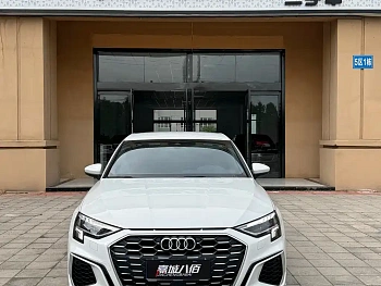 Audi A3 2021 Sportback 35 TFSI enterprising sporty купить по цене 2 124 561 ₽  на сайте DeffCars