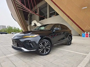 Vesa 2022 2.0L CVT two-wheel drive premium version купить на сайте DeffCars