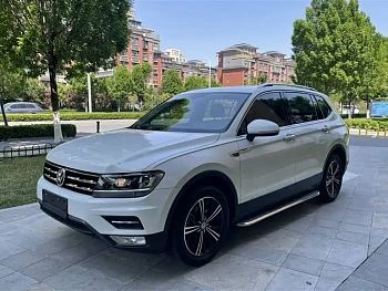 Tiguan L 2019 330TSI automatic two-wheel drive panoramic comfort version National VI купить на сайте DeffCars