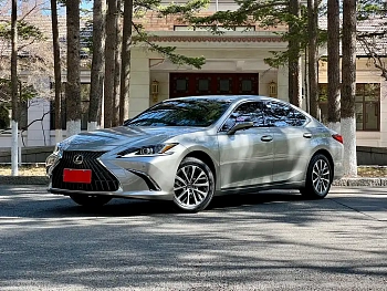 Lexus ES 2024 200 Premium Edition купить на сайте DeffCars