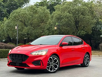 Focus 2020 Sedan EcoBoost 180 Automatic ST Line купить на сайте DeffCars