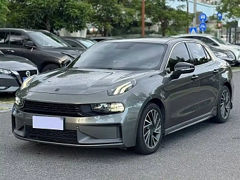 Lynk & Co 03 2022 model 1.5TD DCT Plus купить по цене 2 276 816 ₽  на сайте DeffCars