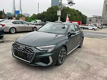 Audi A3 2021 Sportback 35 TFSI Luxury Elegant Model купить по цене 2 140 596 ₽  на сайте DeffCars