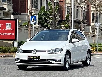 Golf 2019 1.6L Automatic Comfort Model Guo V купить по цене 1 980 361 ₽  на сайте DeffCars