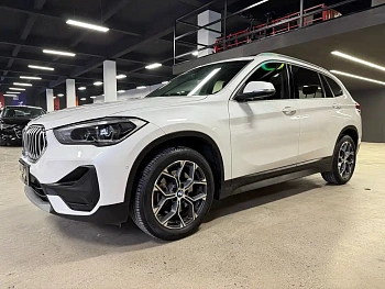 BMW X1 2020 sDrive25Li Leading Model купить на сайте DeffCars