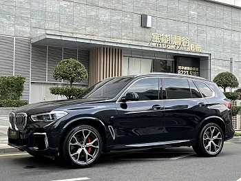BMW X5 2022 facelift xDrive 40Li M sports package купить на сайте DeffCars