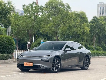 Xpeng P7 2022 670G купить на сайте DeffCars