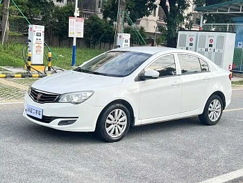 Roewe 350 2014 1.5L manual Centrino version купить на сайте DeffCars