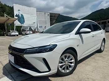Cruze 2024 1.5L Dual Clutch Edition купить по цене 1 961 102 ₽  на сайте DeffCars
