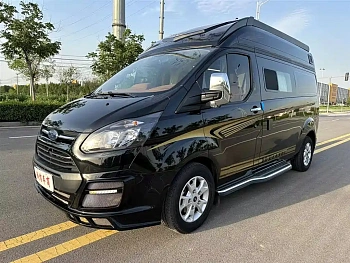 Quanshi 2020 2.0T gasoline business travel model central axis center top 10-12 seats National VI купить по цене 3 828 774 ₽  на сайте DeffCars