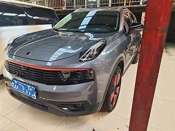Lynk & Co 01 2019 2.0T Two-wheel drive Pro version Guo V купить по цене 2 025 199 ₽  на сайте DeffCars