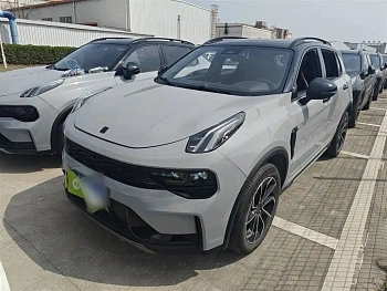 Lynk & Co 01 2023 1.5TD EM-F PM купить на сайте DeffCars