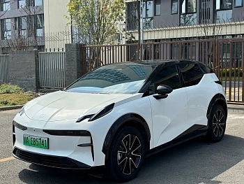 Jikrypton X 2023 rear-wheel drive YOU version 4 seats купить на сайте DeffCars