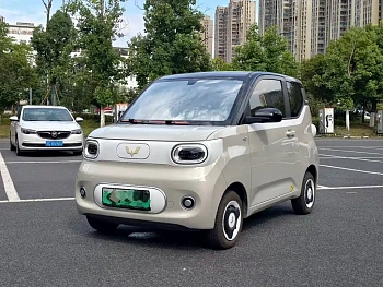 Hongguang MINIEV 2024 3rd Generation 215km Advanced Edition купить на сайте DeffCars