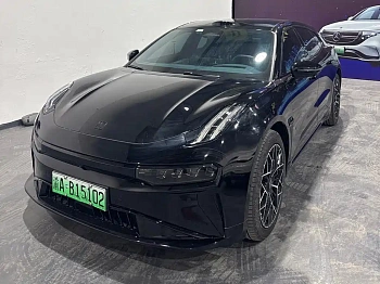 Zeikr 001 2024 WE version 100kWh rear drive купить по цене 3 894 220 ₽  на сайте DeffCars