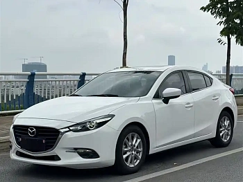Mazda 3 Angsela 2019 cloud control version sedan 1.5L automatic luxury model Guo VI купить по цене 1 815 141 ₽  на сайте DeffCars