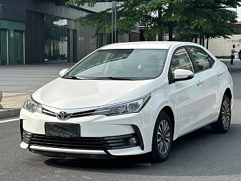 Corolla 2017 facelift 1.2T S-CVT GL купить на сайте DeffCars