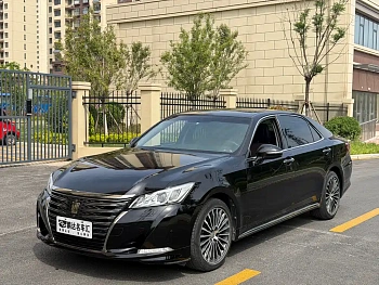 Crown 2018 2.0T Sports Edition купить на сайте DeffCars