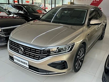 Passat 2022 330TSI Deluxe Edition купить на сайте DeffCars