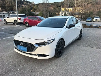 Mazda3 Angkesela 2022 2.0L Automatic Premium Edition купить на сайте DeffCars