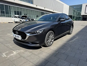 Mazda3 Angkesela 2023 2.0L Automatic Premium Edition купить на сайте DeffCars