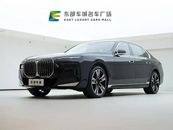 BMW 7 Series 2023 740Li Leading M Sports Package купить на сайте DeffCars