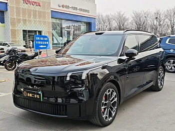 Lynk & Co 900 2025 1.5T Ultra купить на сайте DeffCars