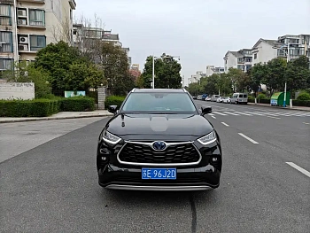 Highlander 2022 dual engine 2.5L four-wheel drive premium version 7 seats купить на сайте DeffCars