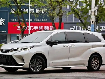 SIENNA 2021 2.5L Hybrid Comfort Edition купить на сайте DeffCars