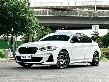 BMW 1 Series 2023 125i M Sports Night Edition купить на сайте DeffCars