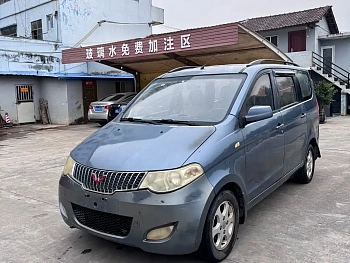 Wuling Hongguang 2014 1.2L Standard National IV купить на сайте DeffCars