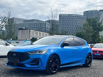 Focus 2022 hatchback EcoBoost 180 automatic S version купить по цене 2 271 471 ₽  на сайте DeffCars