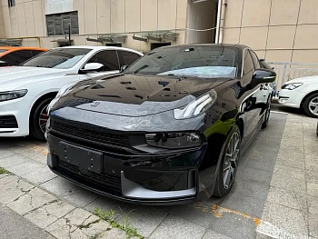 Lynk & Co 03 2022 model 1.5TD DCT Power Pro купить по цене 1 799 485 ₽  на сайте DeffCars