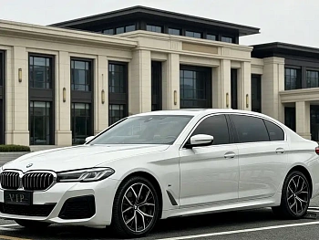 BMW 5 Series 2022 530Li Exclusive M Sports Package купить на сайте DeffCars