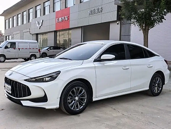MG5 2025 180DVVT global early version купить на сайте DeffCars