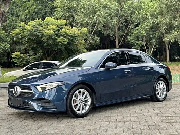 Mercedes A-Class 2019 A 200 L sports sedan купить на сайте DeffCars