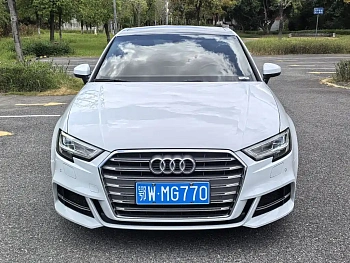 Audi A3 2020 Limousine 35 TFSI Fashionable China VI купить по цене 1 927 902 ₽  на сайте DeffCars