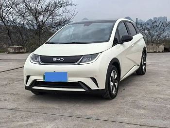 Dolphin 2024 Glory Edition 420km Fashion Edition купить по цене 2 139 287 ₽  на сайте DeffCars