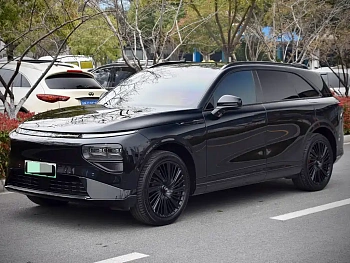 Xpeng G9 2025 model 625 long battery life Max купить на сайте DeffCars